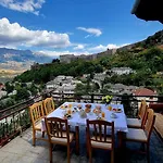 Celo's House * Gjirokastër