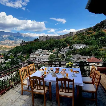 çelo's House * Gjirokastër