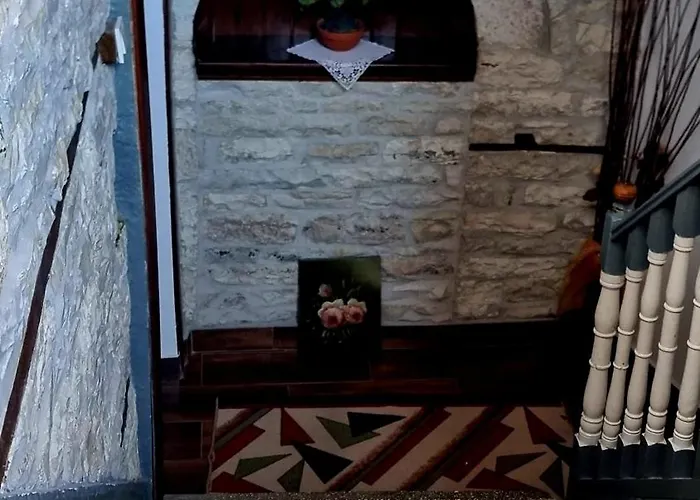 Celo's House Pensjonat Gjirokastra