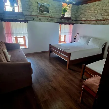 Celo's House * Gjirokastra