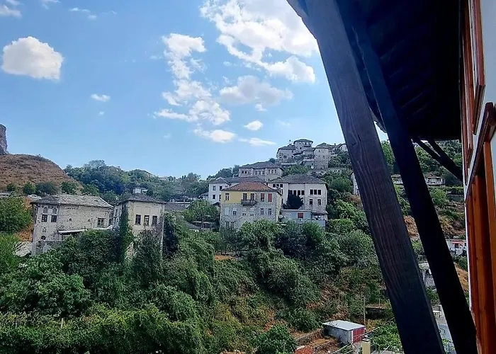 Maison d'hôtes çelo's House Gjirokastër